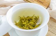 茉莉花茶的分类揭秘：它究竟属于哪种茶？