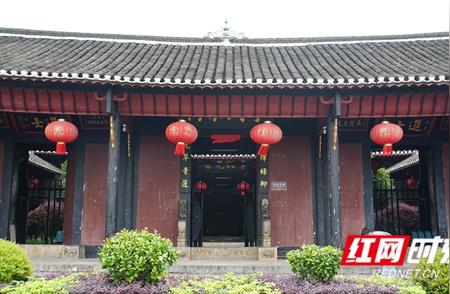 祁阳龙溪李家大院：探访古建筑老街区，揭示宗族文化的魅力